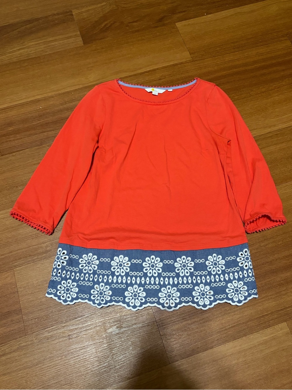 BODEN Coral Tunic with Floral Embroidered Denim Hemline 100% Cotton Size 2 VGUC